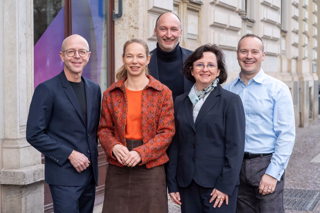 Foto Tom Schulze mit BAM! Team